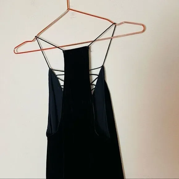 NWOT Revolve Cami NYC Black Velvet Criss Cross Top Small - Picture 8 of 8